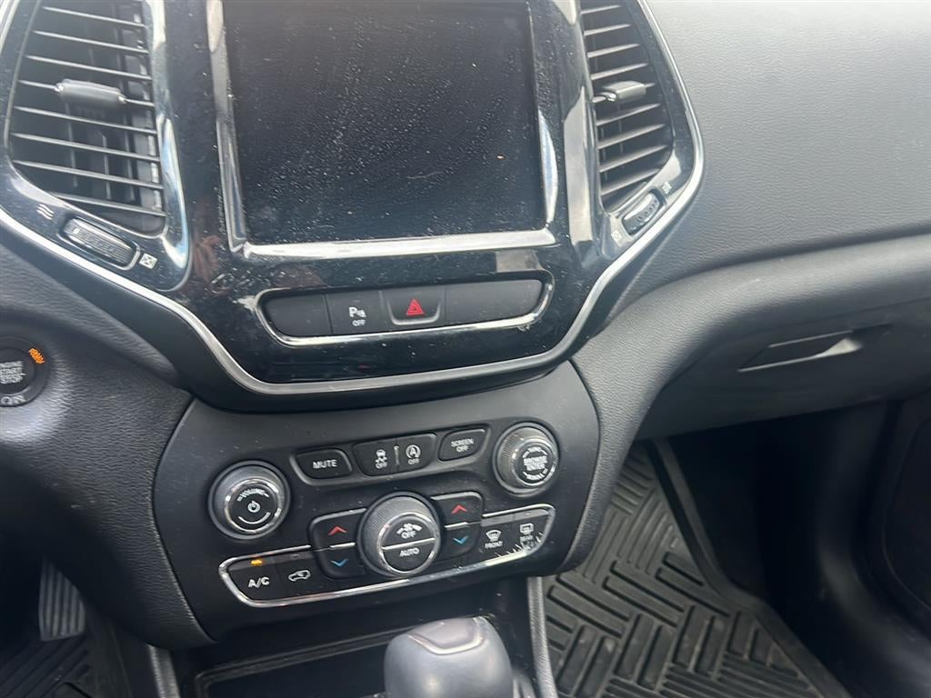 2019 Jeep CHEROKEE L Limited