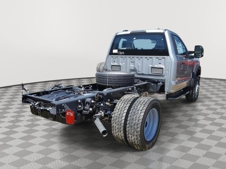 2024 Ford Super Duty F-600 DRW XL