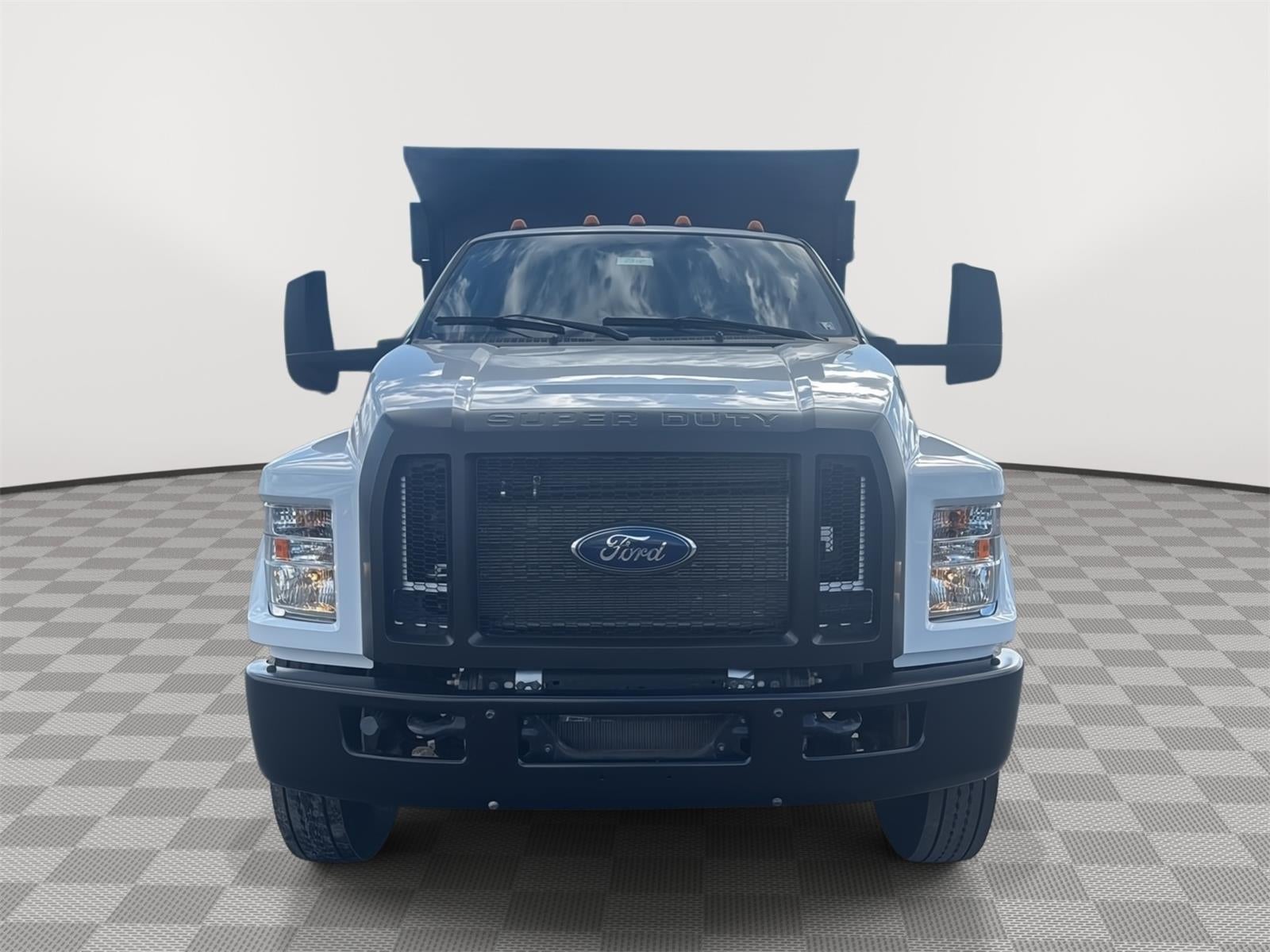 2022 Ford F-750 Straight Frame Base