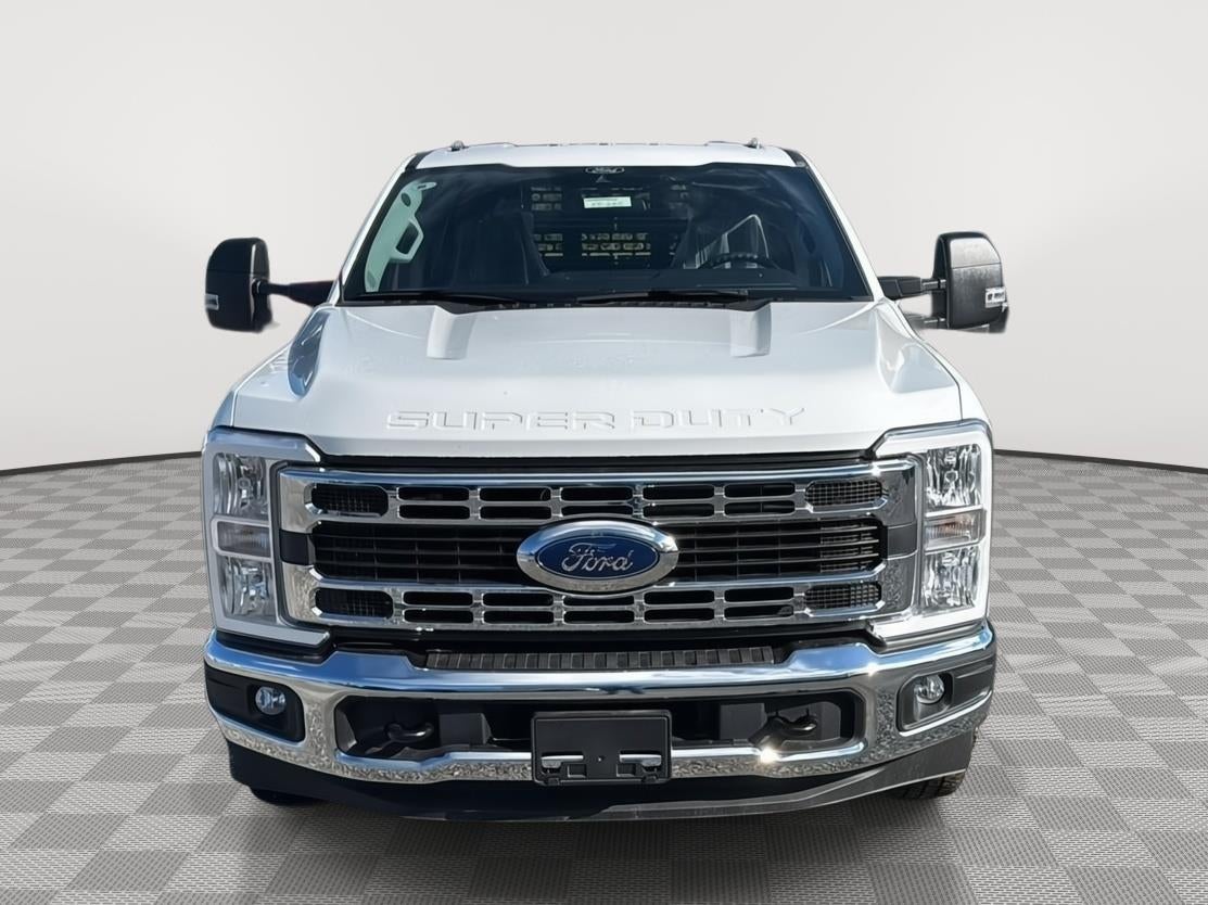 2025 Ford Super Duty F-350 DRW XL