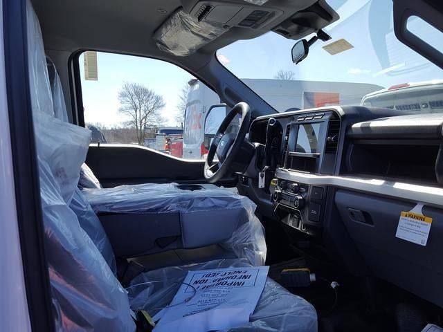 2024 Ford Super Duty F-350 DRW XL