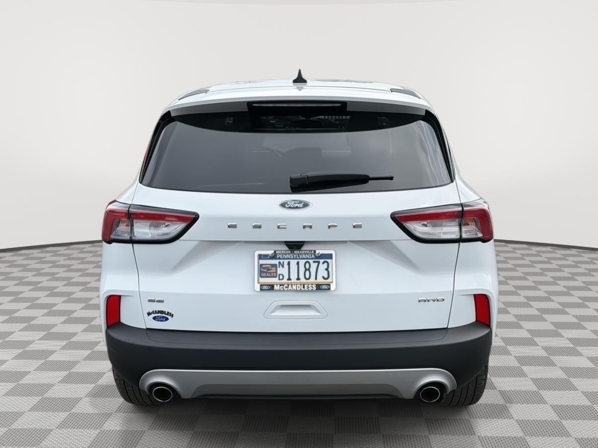 2022 Ford ESCAPE SE SE