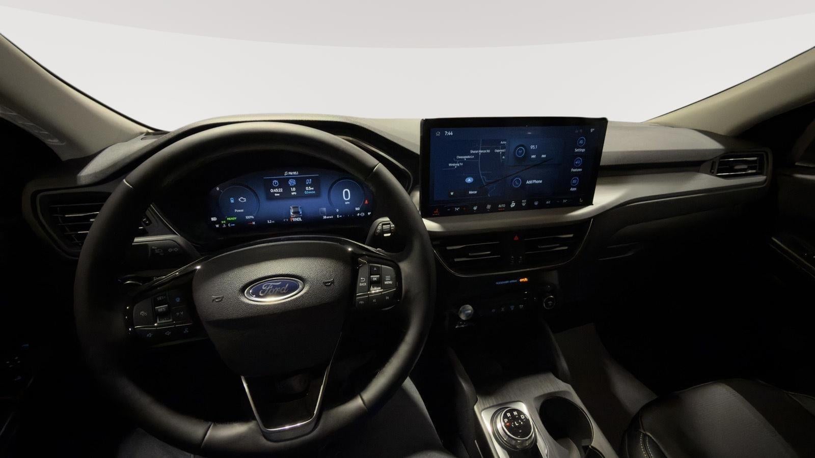 2026 Ford Escape Platinum