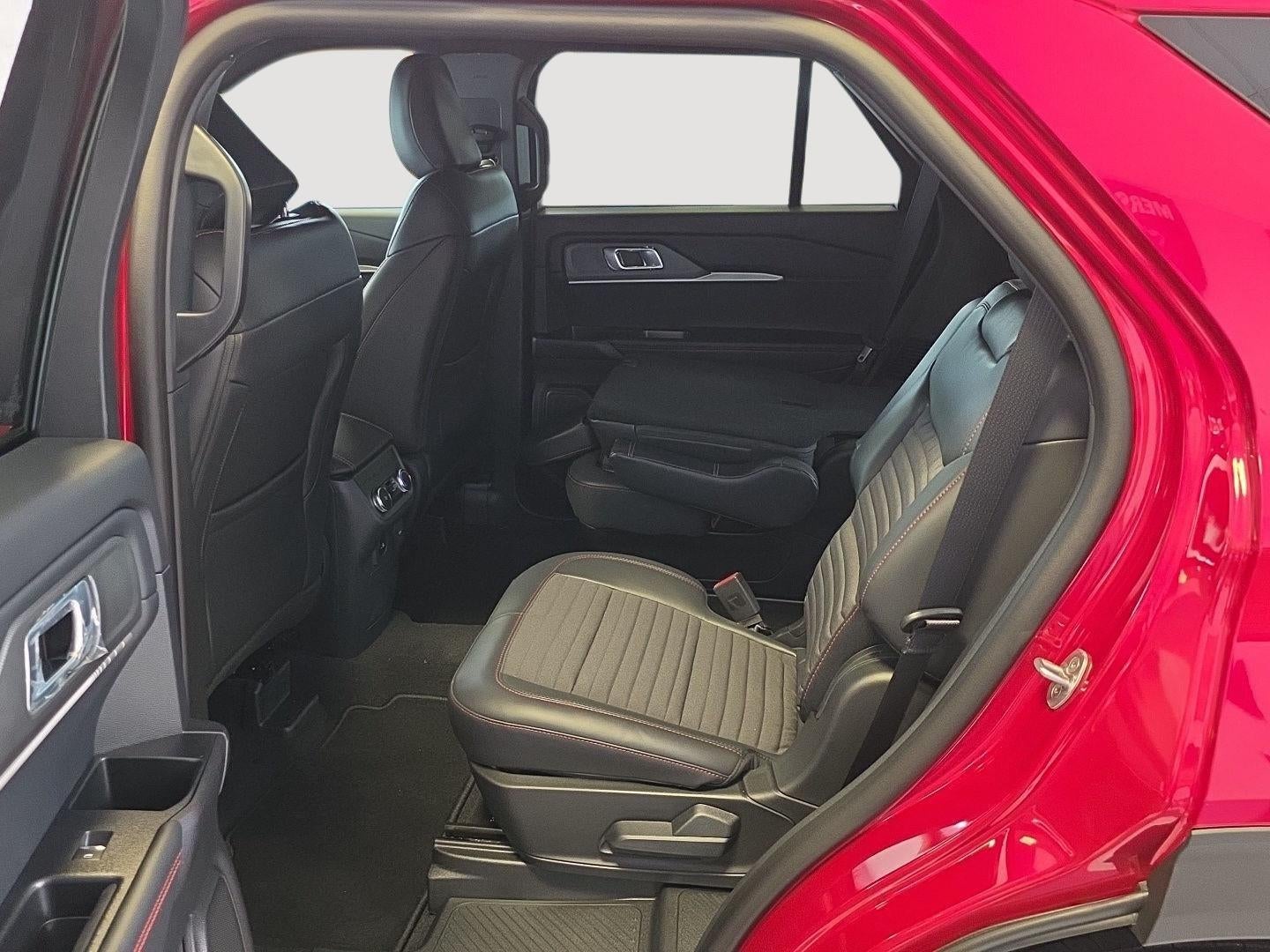 2026 Ford Explorer St Line ST-Line