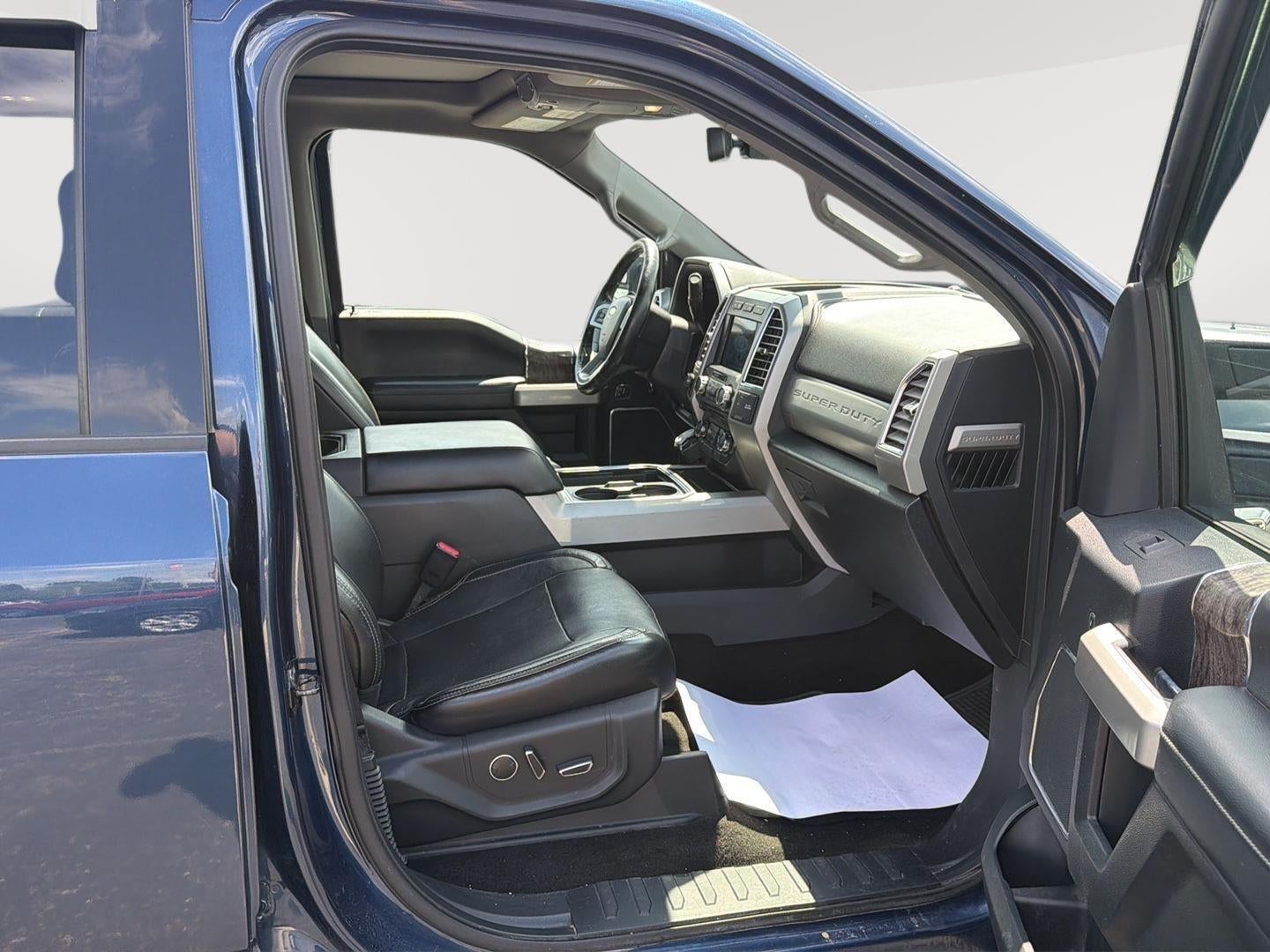 2017 Ford Super Duty F-250 SRW Lariat