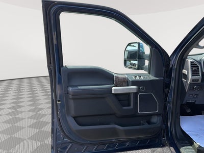 2017 Ford Super Duty F-250 SRW Lariat