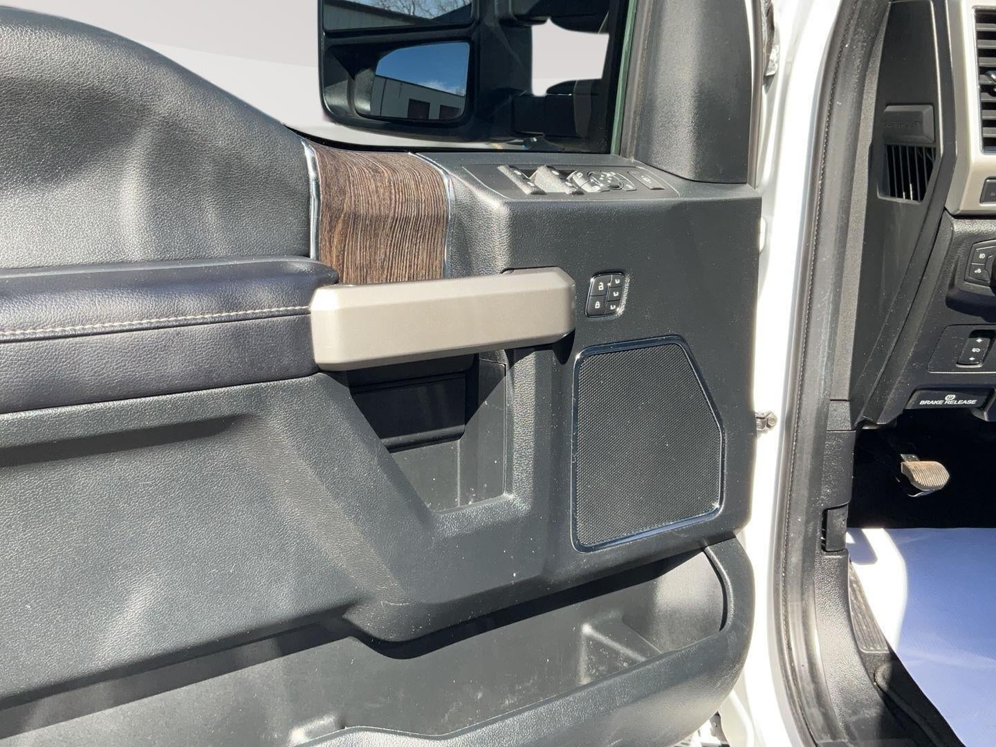 2020 Ford Super Duty F-250 Lariat