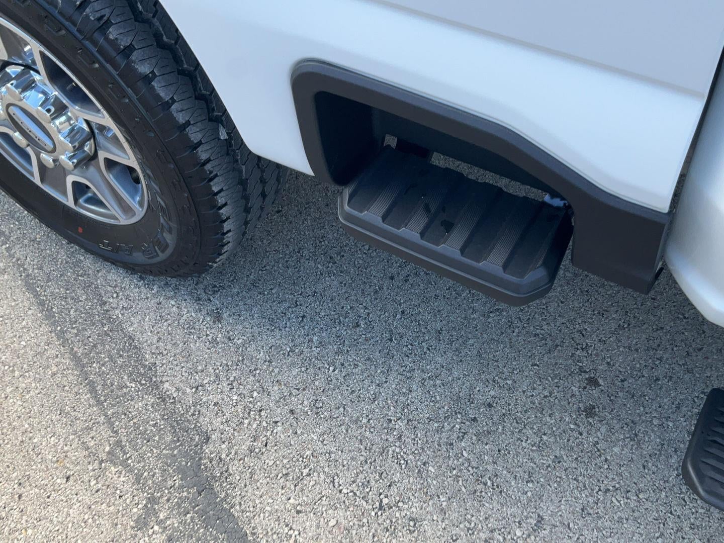 2027 Ford Super Duty F-250 Lariat