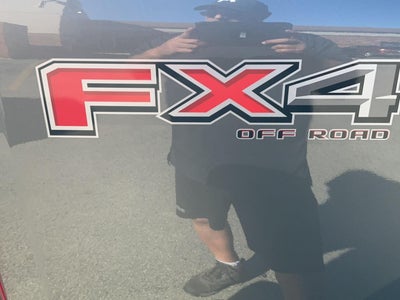 2027 Ford Super Duty F-350 XLT