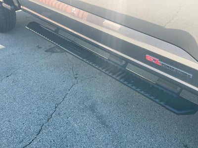 2027 Ford Super Duty F-350 XLT