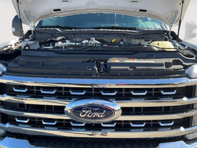 2026 Ford Super Duty F-350 SRW LARIAT