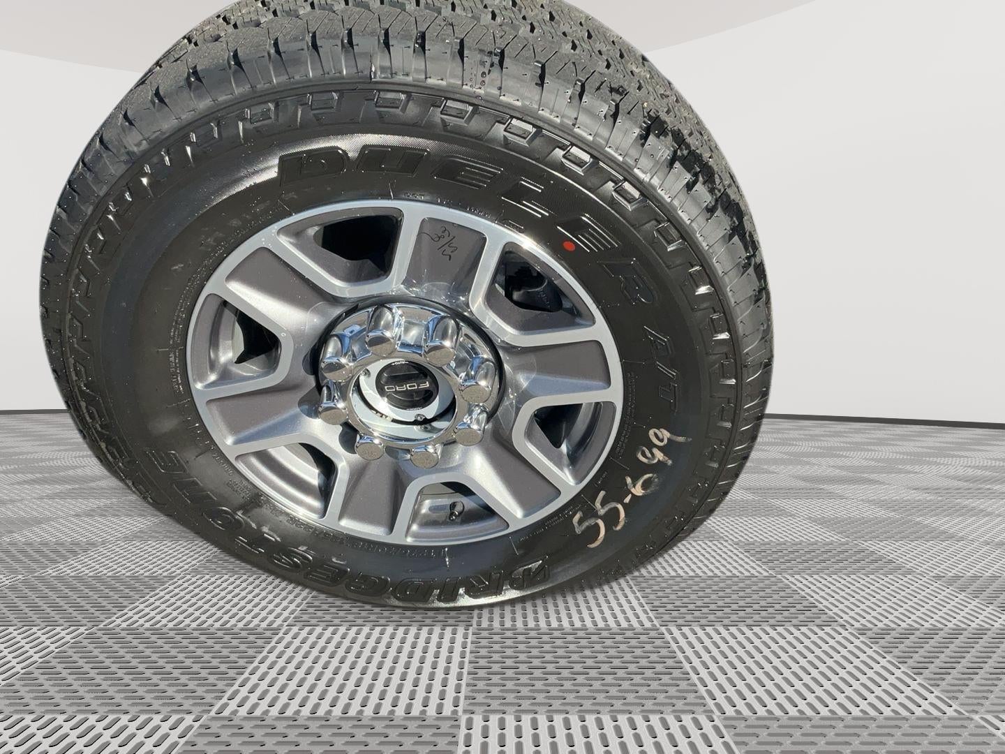 2026 Ford Super Duty F-350 SRW LARIAT