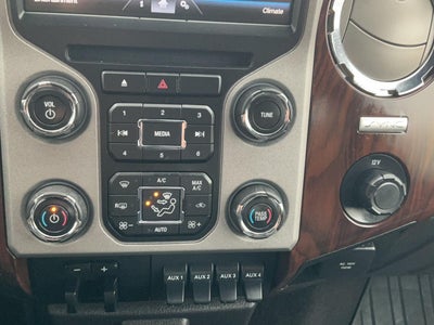 2015 Ford Super Duty F-350 DRW Lariat