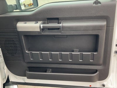2015 Ford Super Duty F-350 DRW Lariat