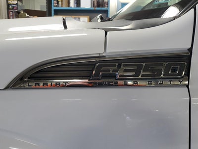 2015 Ford Super Duty F-350 DRW Lariat