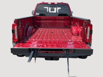 2026 Ford Super Duty F-350 DRW Lariat