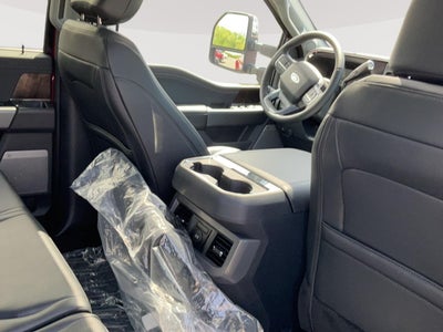 2026 Ford Super Duty F-350 DRW Lariat