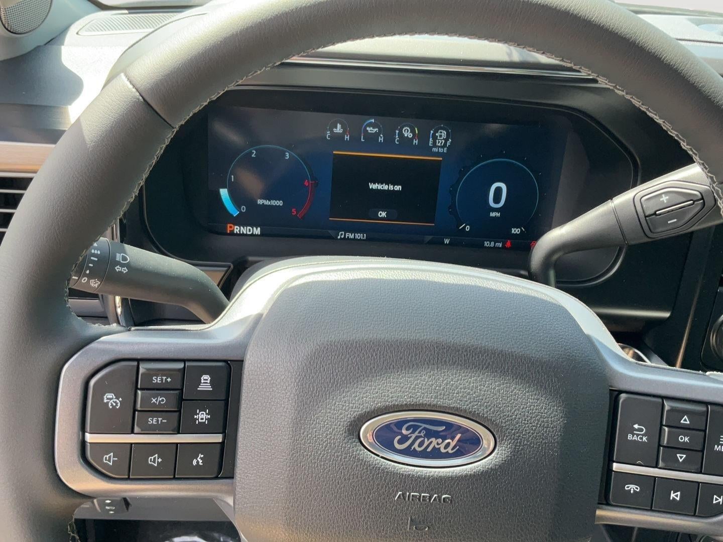 2026 Ford Super Duty F-350 DRW Lariat
