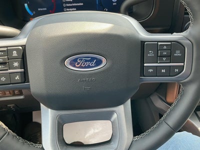 2026 Ford Super Duty F-350 DRW Lariat