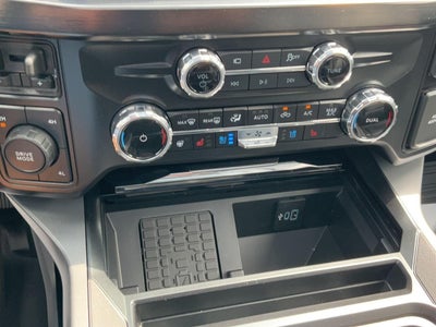 2026 Ford Super Duty F-350 DRW Lariat