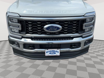 2026 Ford Super Duty F-350 DRW Lariat