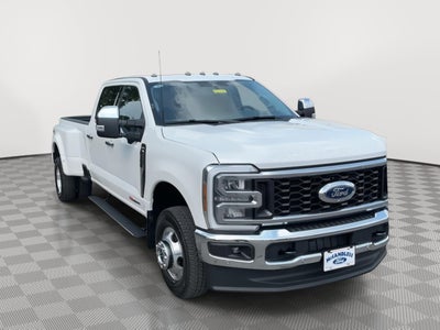 2026 Ford Super Duty F-350 DRW Lariat