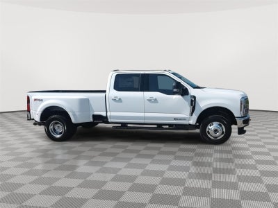 2026 Ford Super Duty F-350 Drw XLT