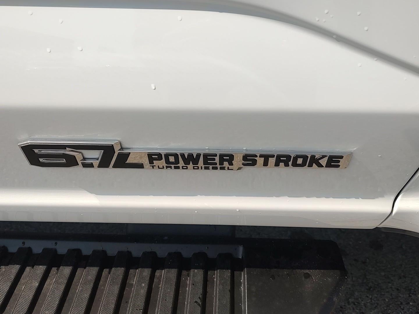 2026 Ford Super Duty F-350 Drw XLT