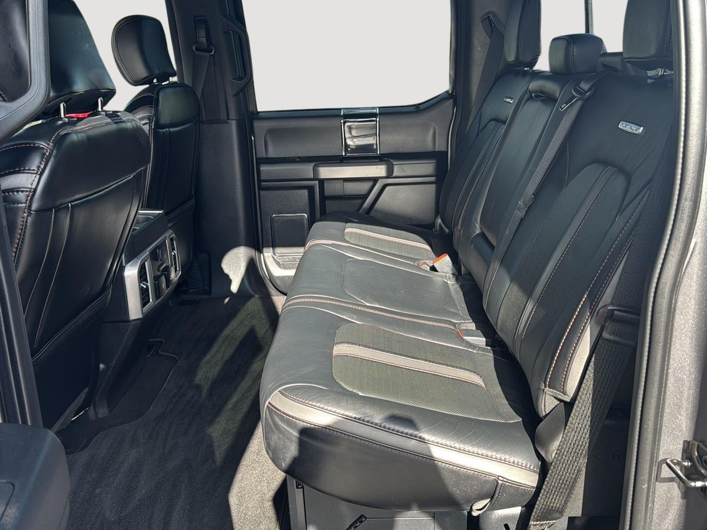 2021 Ford Super Duty F-350 DRW Platinum