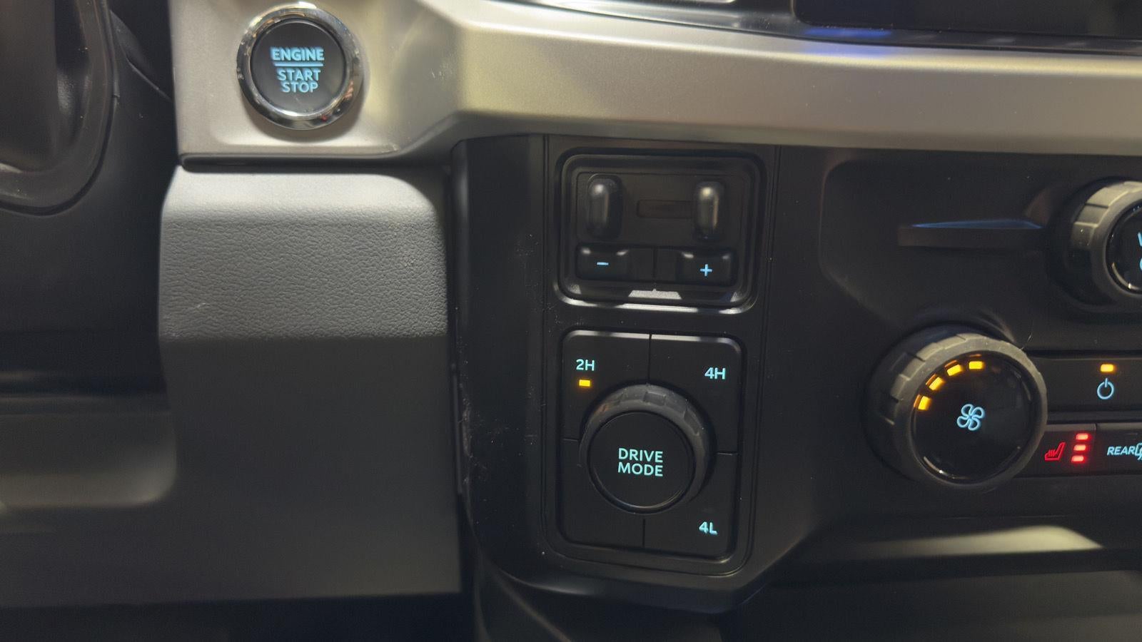 2026 Ford Super Duty F-350 DRW XLT