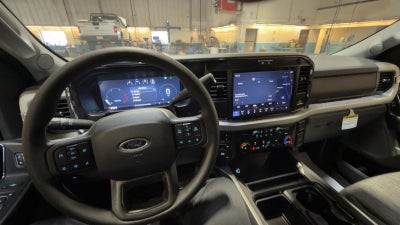 2026 Ford Super Duty F-350 DRW XLT