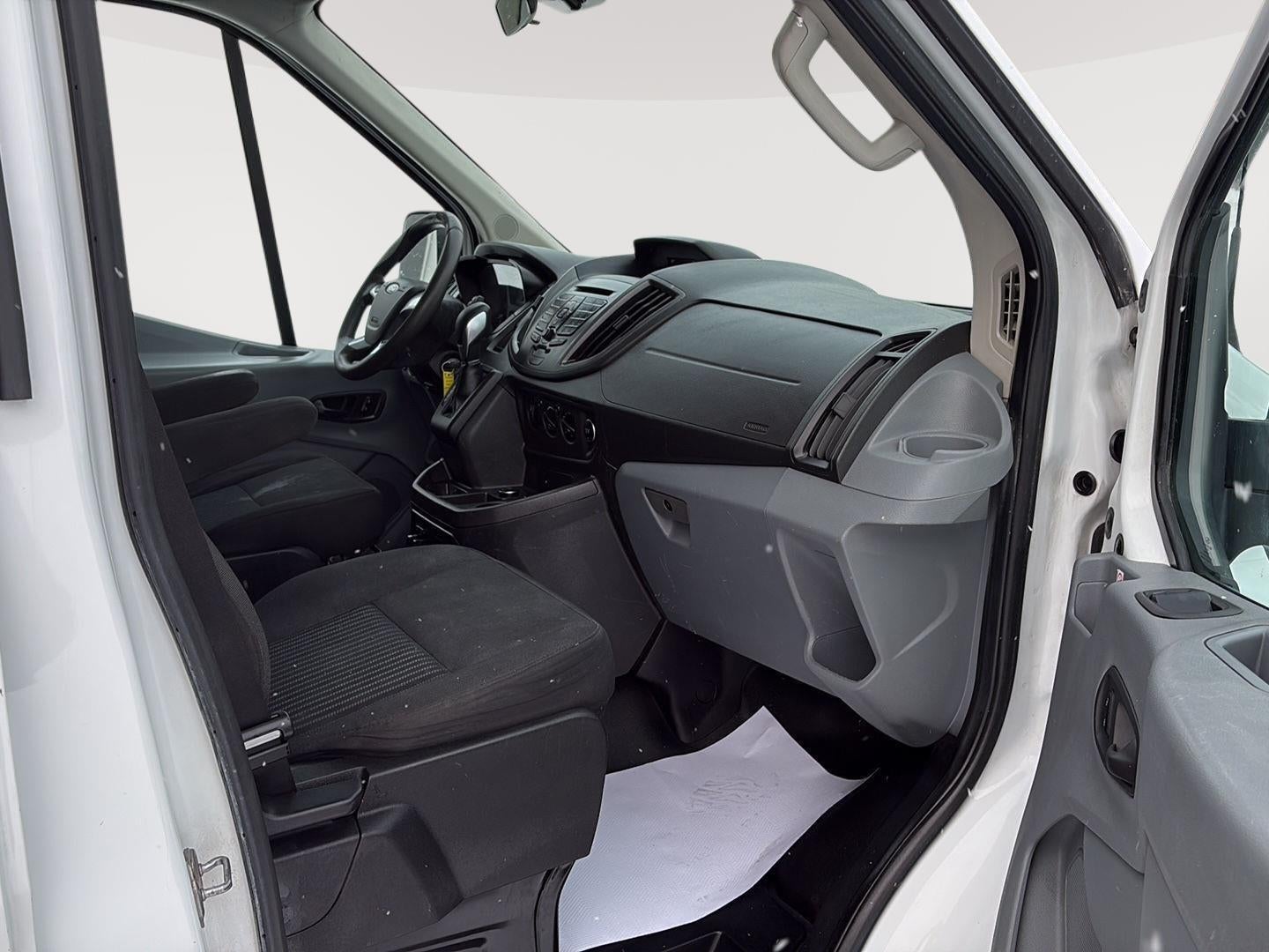 2019 Ford Transit Van 148 WB Medium Roof Cargo