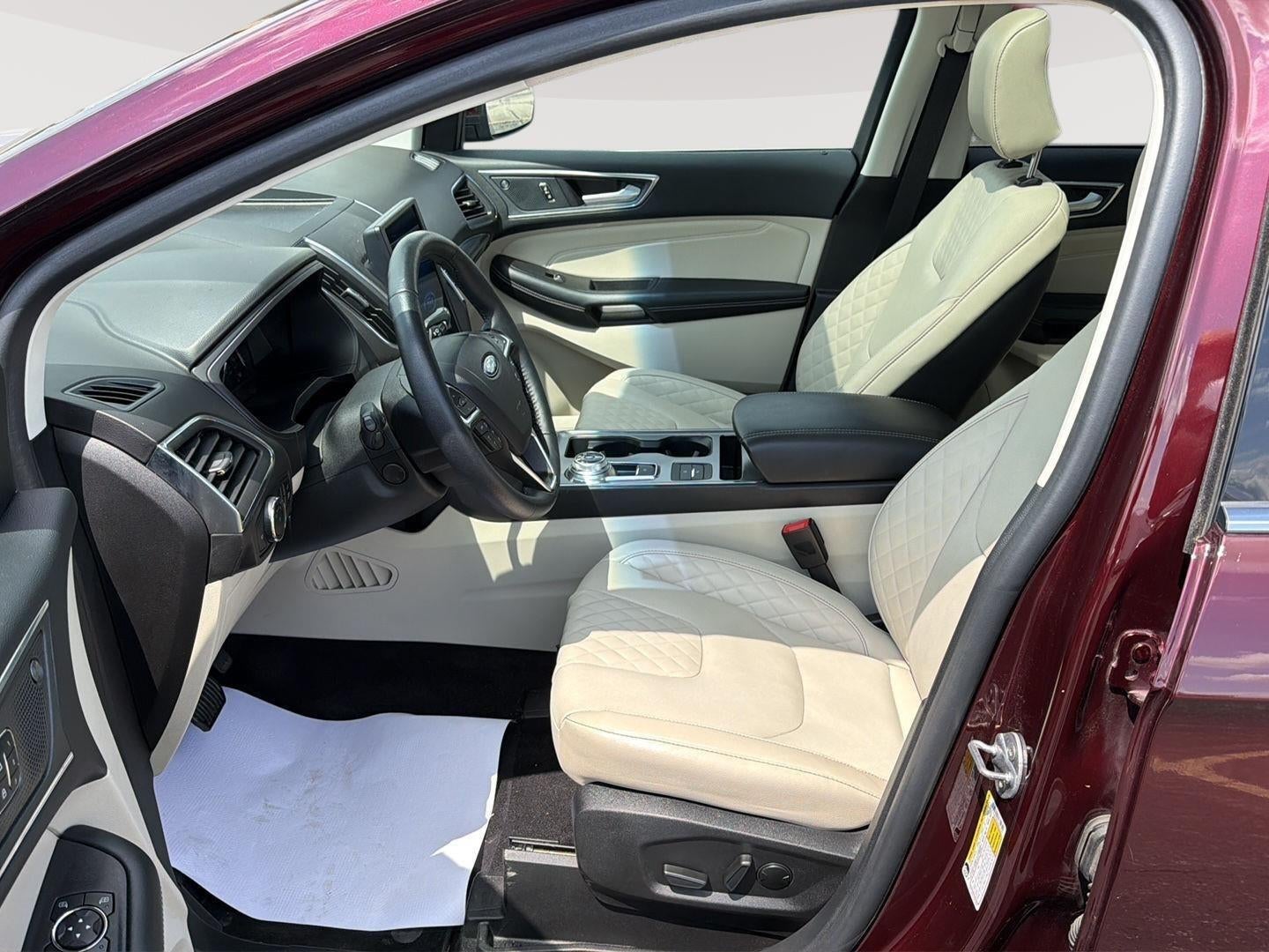 2024 Ford EDGE TITAN Titanium