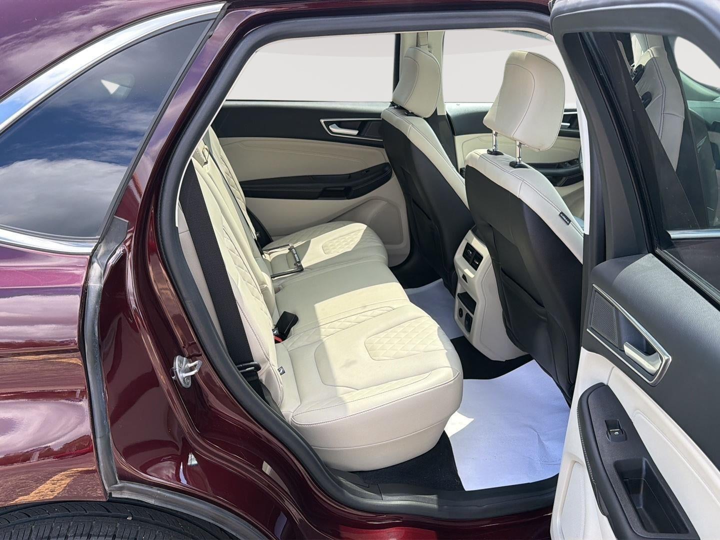2024 Ford EDGE TITAN Titanium