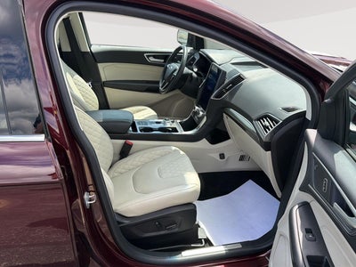 2024 Ford EDGE TITAN Titanium