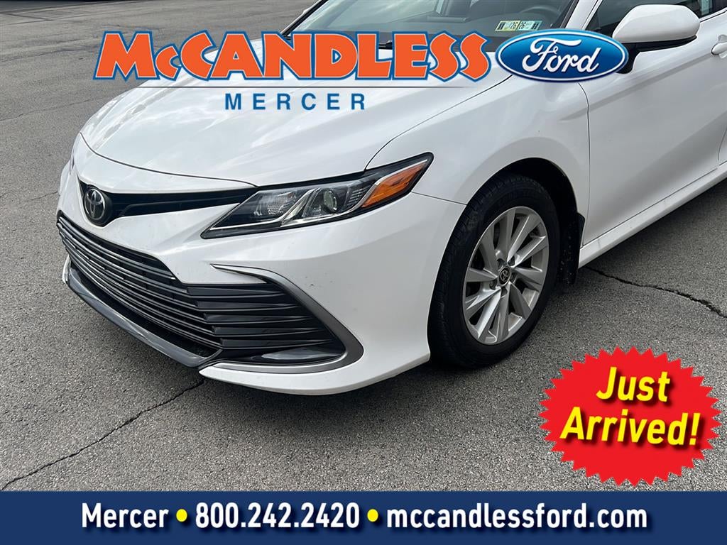 2022 Toyota Camry LE