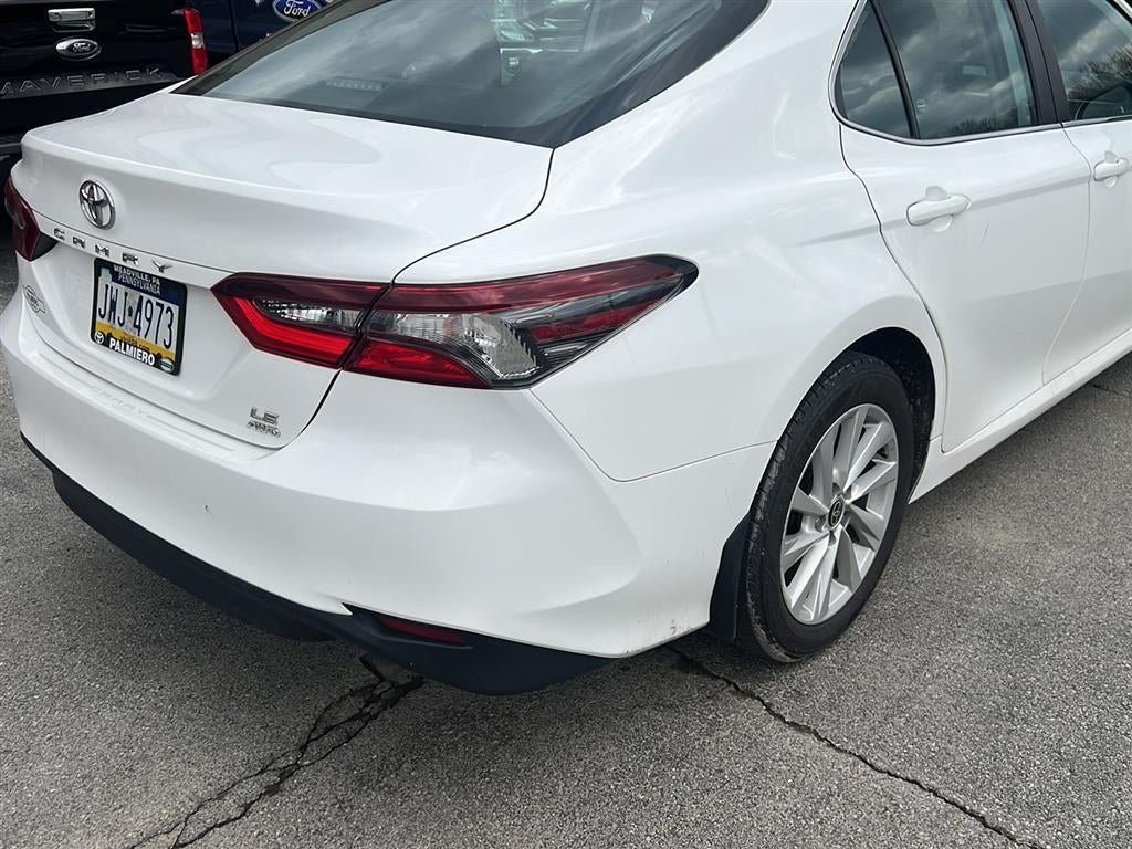2022 Toyota Camry LE