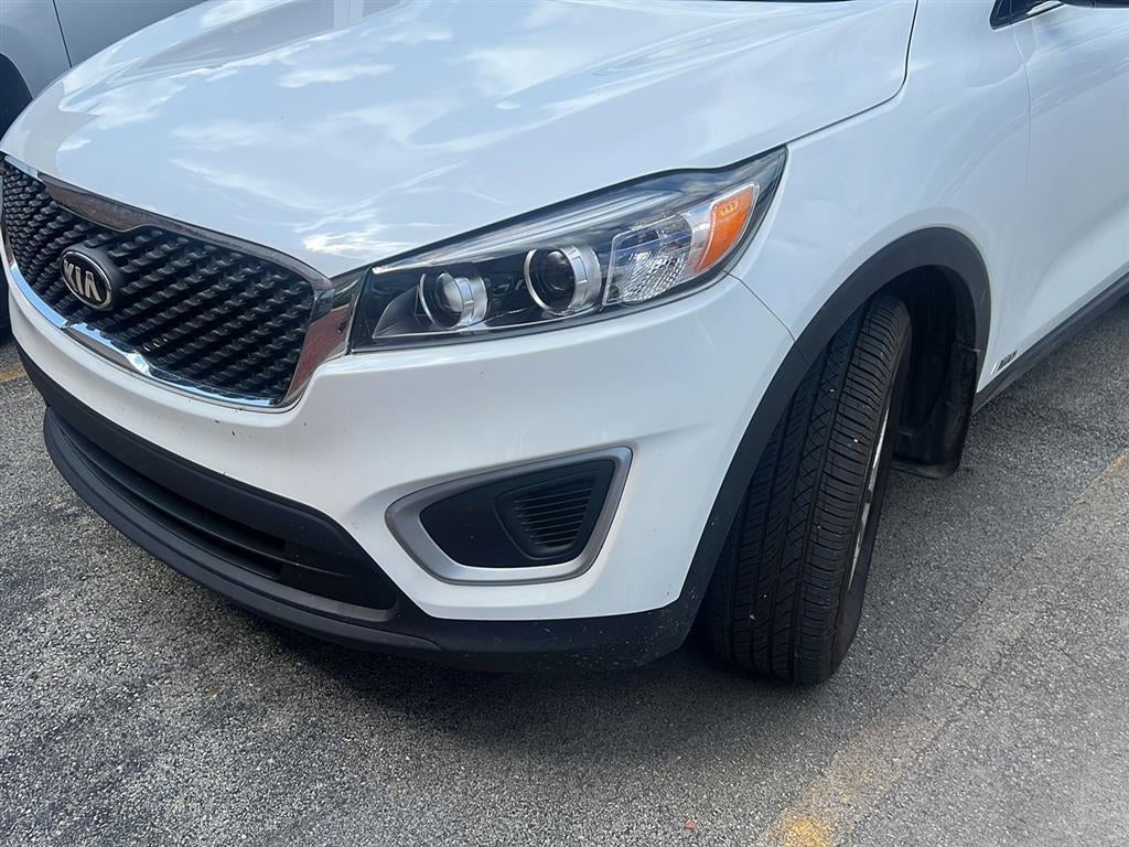 2018 Kia Sorento LX
