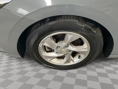 2021 Hyundai Elantra SE