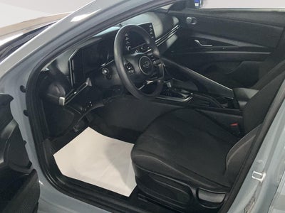2021 Hyundai Elantra SE