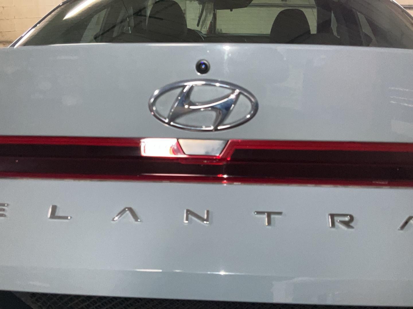 2021 Hyundai Elantra SE