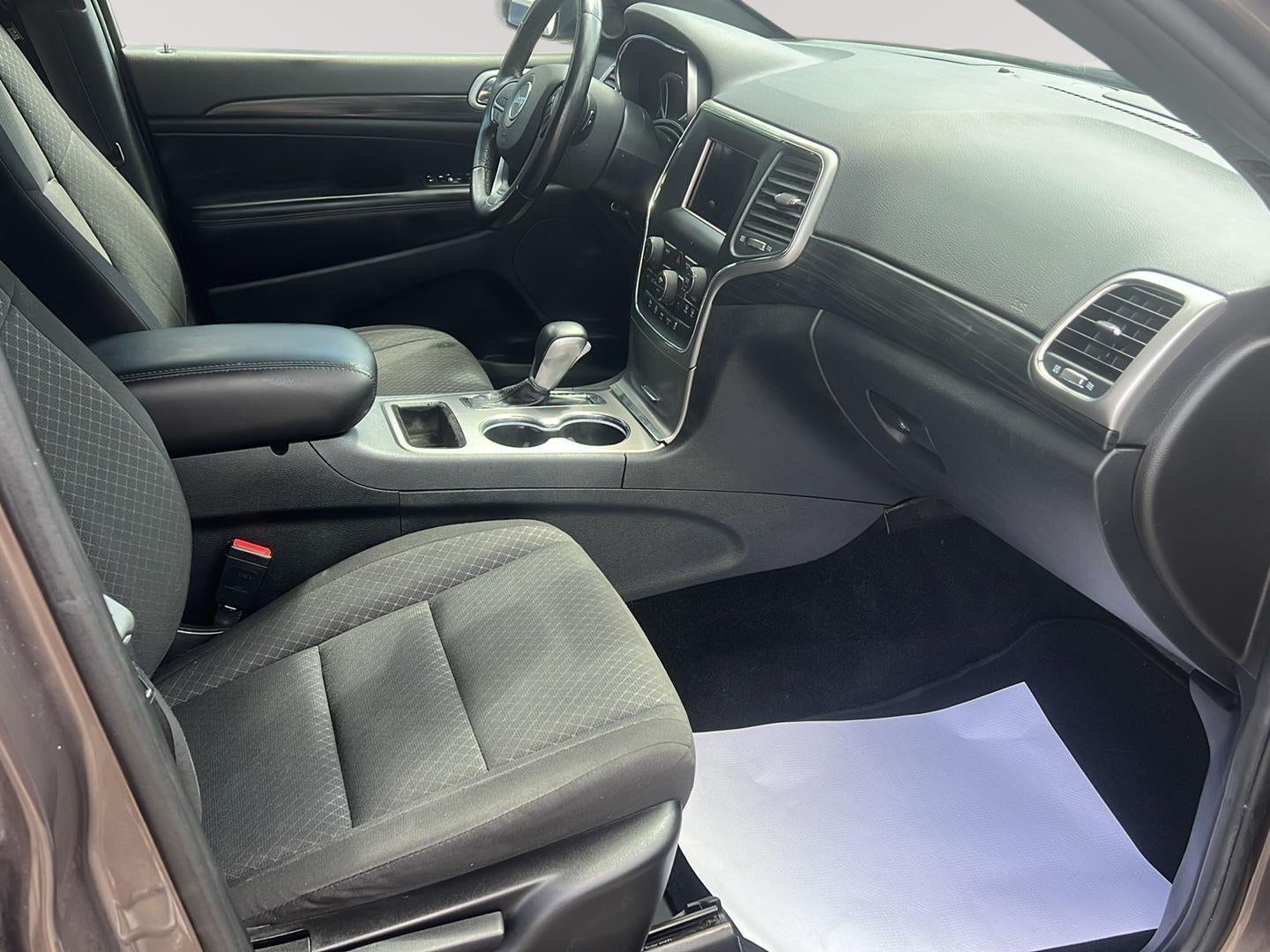 2021 Jeep Grand Cherokee Laredo E