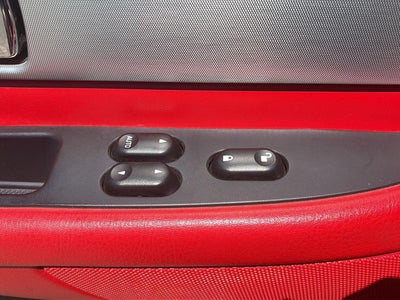 2005 Ford Thunderbird Base
