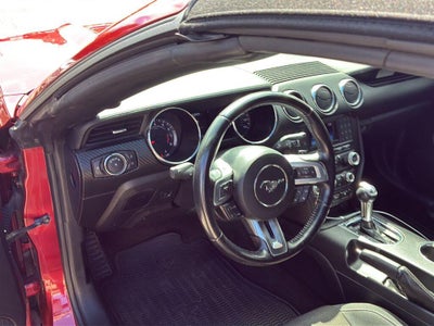 2015 Ford Mustang V6