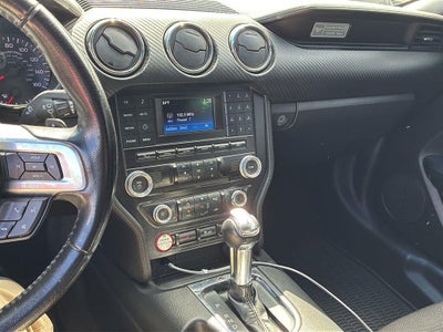 2015 Ford Mustang V6
