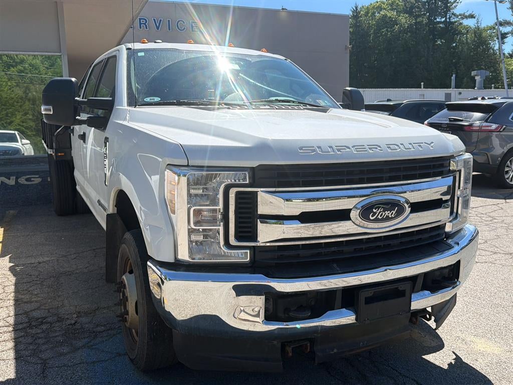 2017 Ford Super Duty F-350 DRW XLT