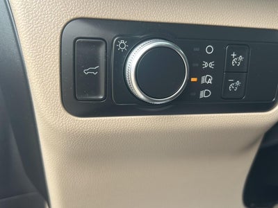 2022 Ford ESCAPE SE Base