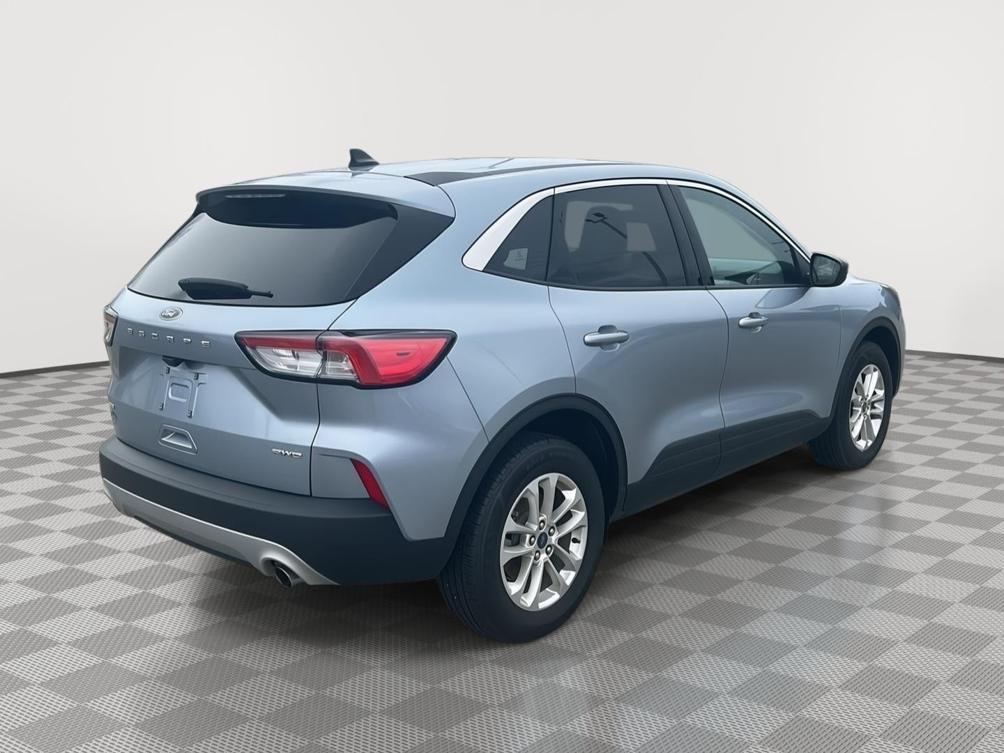 2022 Ford ESCAPE SE Base