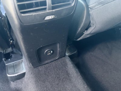 2022 Ford ESCAPE SE Base