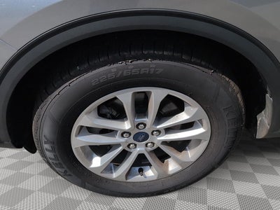 2022 Ford ESCAPE SE Base